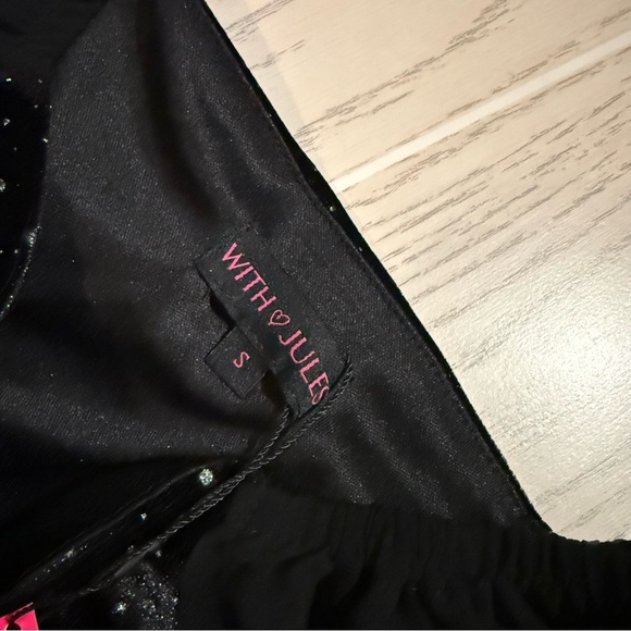 With Jules Girls Black Velvet Party Dress Ruched Puff Sleeve Size Small NEW - Picture 4 of 10